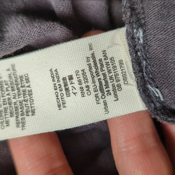 Free People Siesta Fiesta Top In Washed Black Tunic Boho Henley Popover - Picture 12 of 12